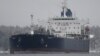 Финляндия сняла арест с танкера Eagle S, задержанного из-за обрыва кабеля